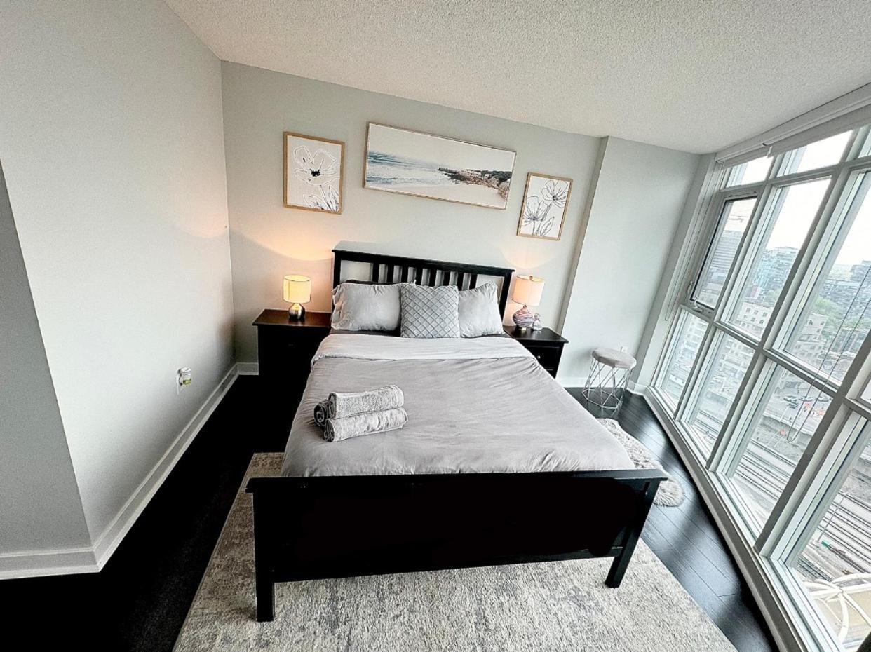 Fully Furnished Lux 1Bed Condo Toronto Bagian luar foto