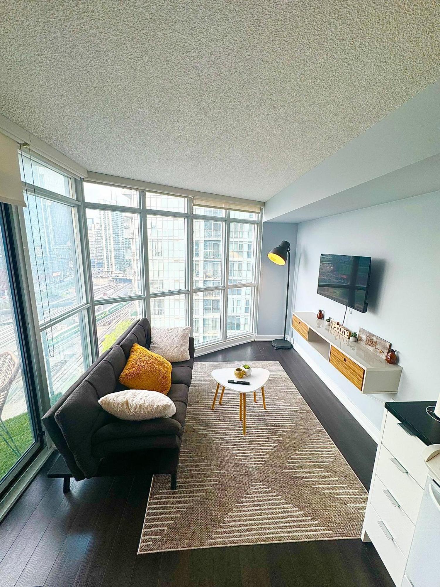 Fully Furnished Lux 1Bed Condo Toronto Bagian luar foto